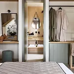 Apart-hotel Apsila Pool 4*