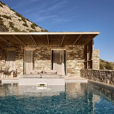 Apsila Pool Kamares (Sifnos)