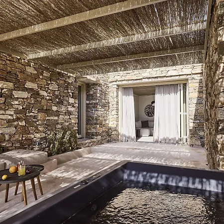 Apsila Pool