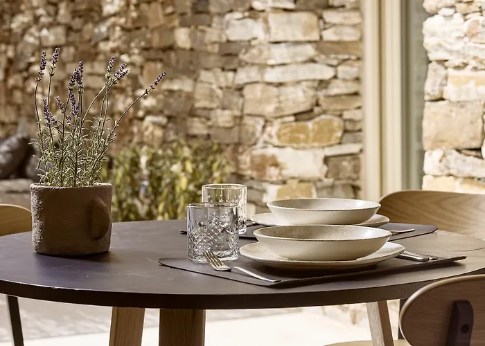 Apsila Pool Aparthotel